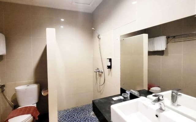 Marilyn Hotel Serpong - photo 3