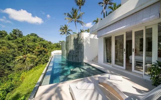 Magical Jungle Villa, 4 BR, Ubud With Staff - photo 3