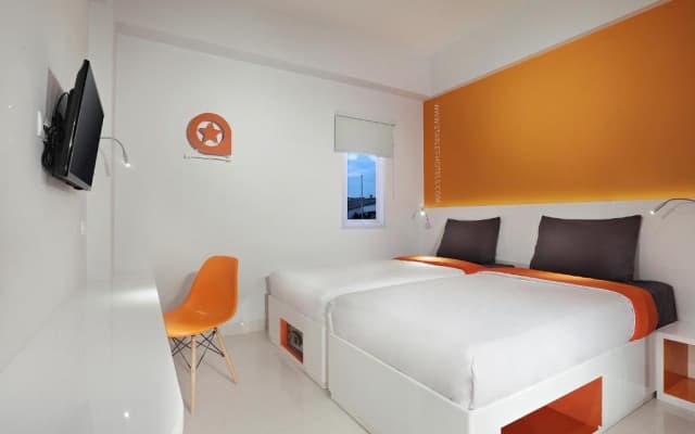 Starlet Hotel Serpong - photo 3