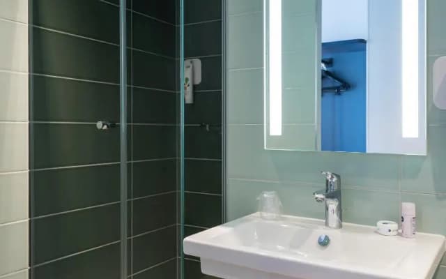 ibis Styles Paris Gare Saint Lazare - photo 8