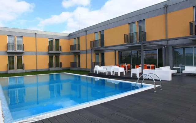 Hotel 3K Faro Aeroporto - photo 2