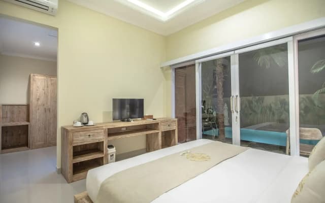 Sujiwa Ubud Hotel & Villa - photo 5