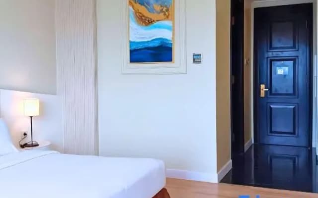 The Grantage Hotel & Sky Lounge - photo 14