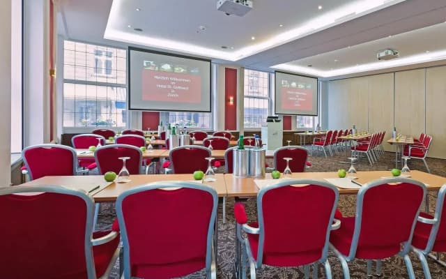 St Gotthard Hotel - photo 4
