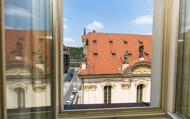 Hotel Caruso Old Town Prague - photo 10