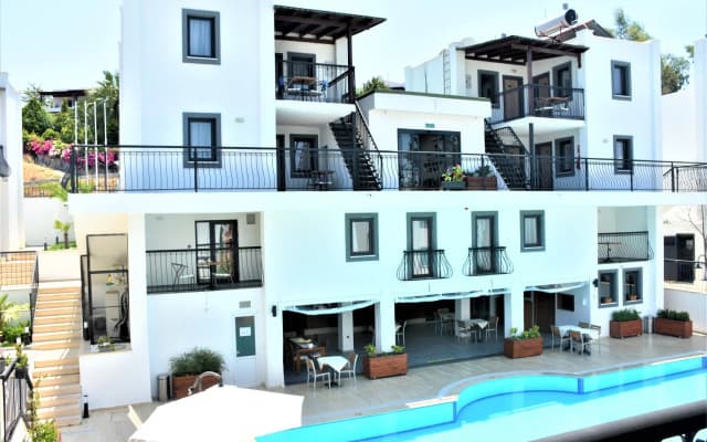 Modern Life Bodrum Otel - photo 3