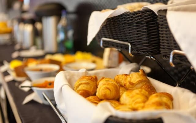 Faro Boutique Hotel - photo 3