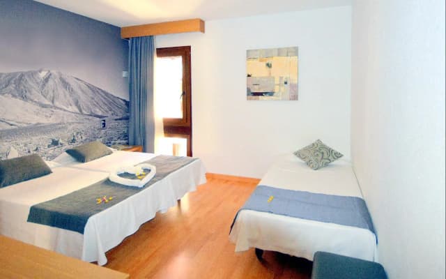 Hotel Adonis Plaza - photo 4