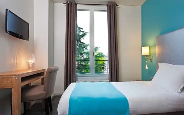 Hotel Douglas - photo 6