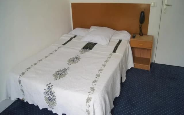 Hotel Moderne - photo 1