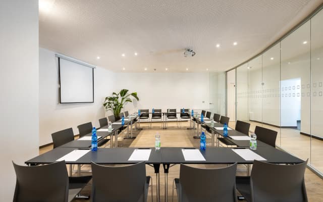 IH Hotels Milano Centrale - photo 4