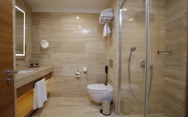 Mia City Hotel - photo 9
