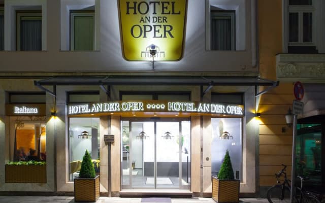 Hotel an der Oper - photo 5
