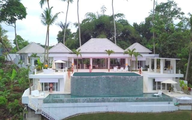 Limitless Jungle Villas Complex, 5 BR, Ubud With Staff - photo 18