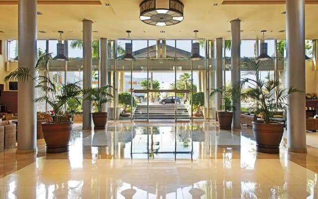 Marylanza Suites & Spa - photo 4