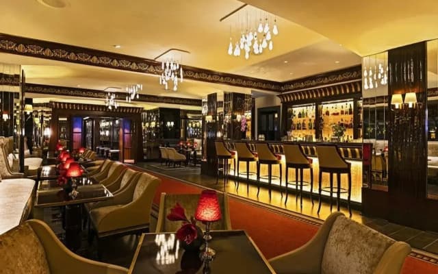 Hotel Barriere Le Majestic - photo 4