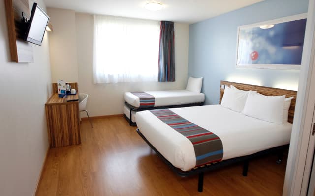 Travelodge Barcelona Poblenou - photo 5