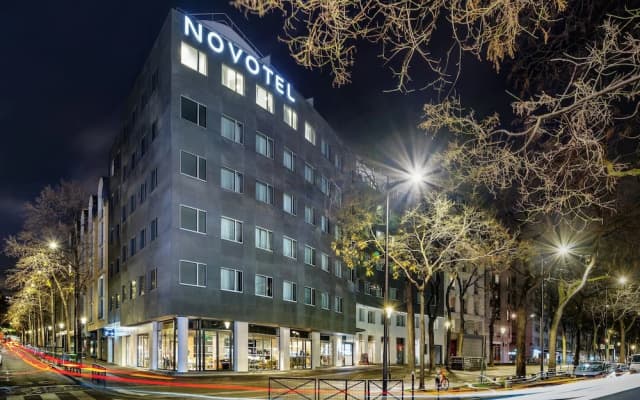 Novotel Belleville Paris 20 Hotel - photo 3