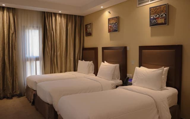 Crowne Plaza Madinah by IHG - photo 7
