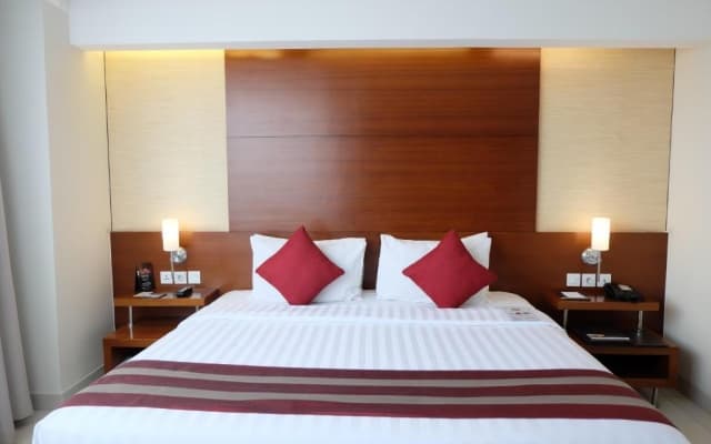 Hotel Santika Premiere Bintaro - photo 6