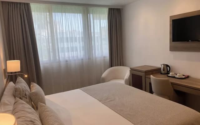 Hotel Colón Rambla - photo 5