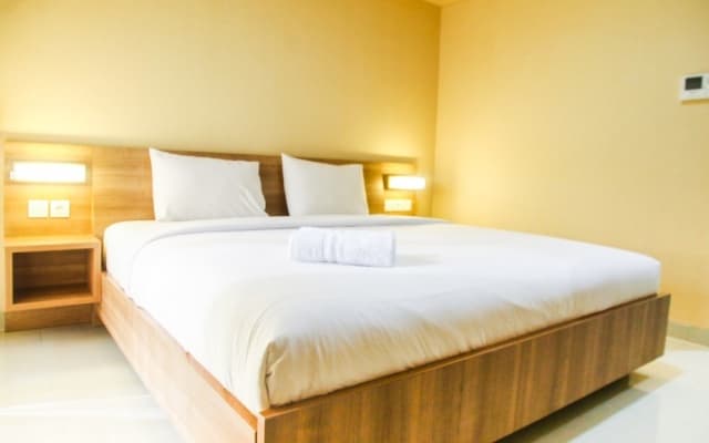 Pool View Studio Ara Residance Apartement Near Gading Serpong - photo 20