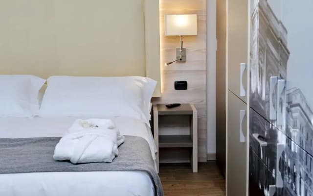 Duomo Hotel & Apartments - photo 7
