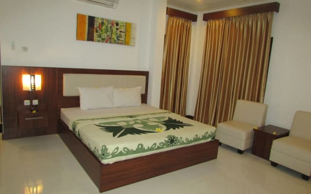 Friends Beach Hotel - photo 3
