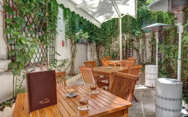 Vivaldi Hotel - photo 6