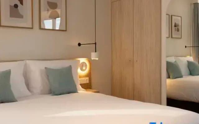 Staybridge Suites Malaga - photo 10
