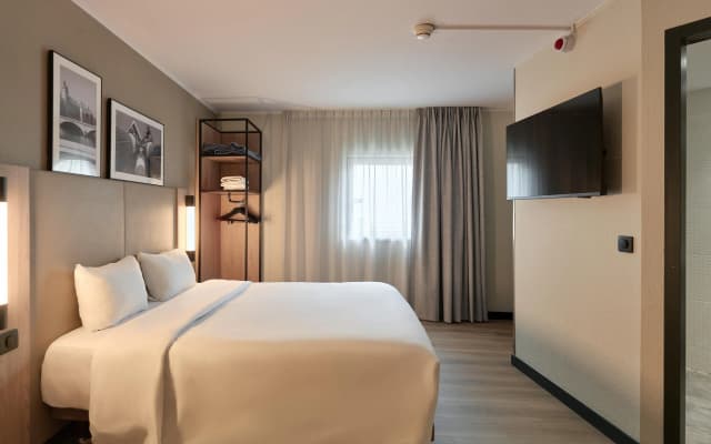 Campanile Paris Est - Porte de Bagnolet Hotel - photo 8