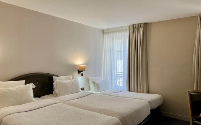 Hotel Central Saint Germain - photo 2