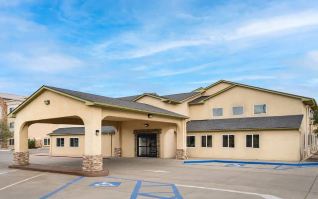 Days Inn by Wyndham Las Vegas - photo 2