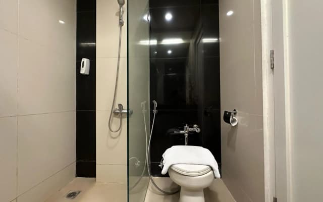 Hotel Yasmin Karawaci - photo 9