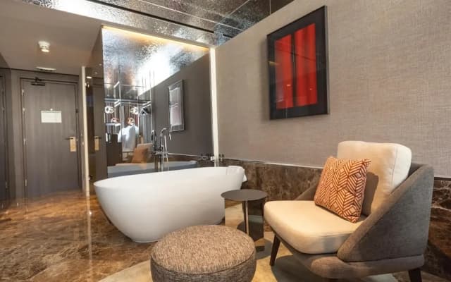 Adia Aluma Athens, Curio Collection By Hilton - photo 7
