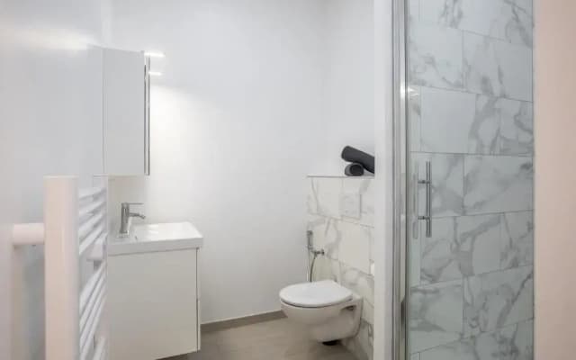 Tulipe : Studio proche RER B Cachan - photo 4