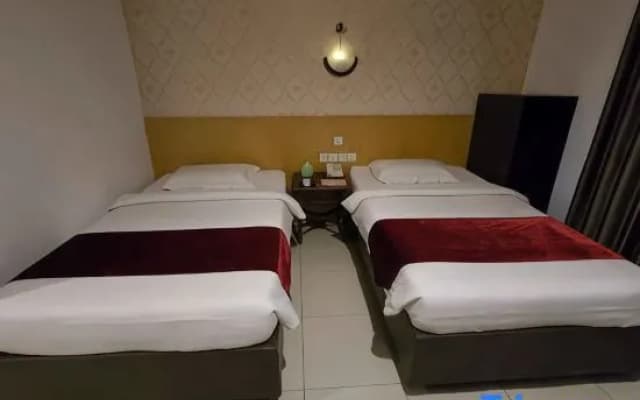 Marilyn Hotel Serpong - photo 6