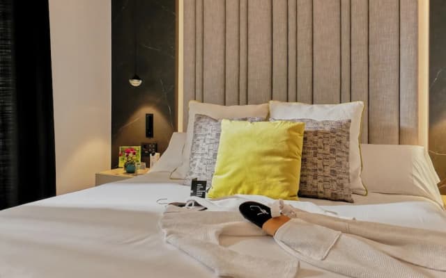 The Hotel Regina - photo 3