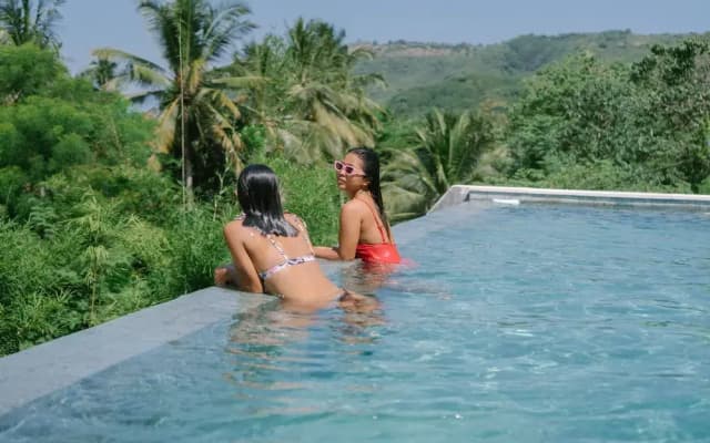 PORTER HOTEL - Surf & Yoga Retreat - photo 4