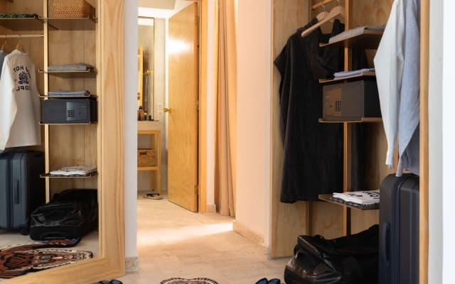 MOB Hotel Cannes - photo 4