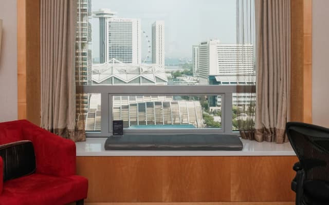 Carlton Hotel Singapore - photo 1