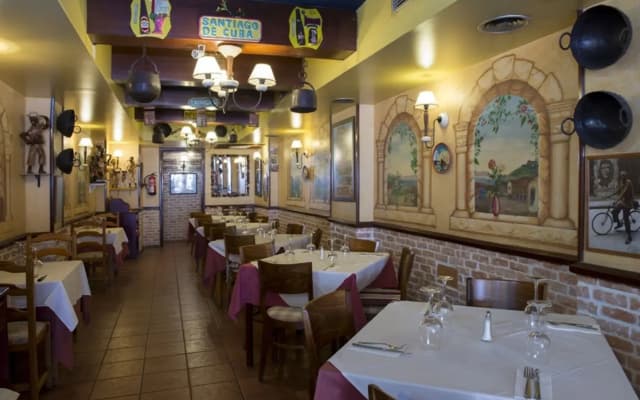 Hotel Andrea's - photo 4