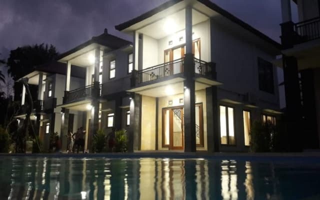 Villa Uma Dangin - photo 1