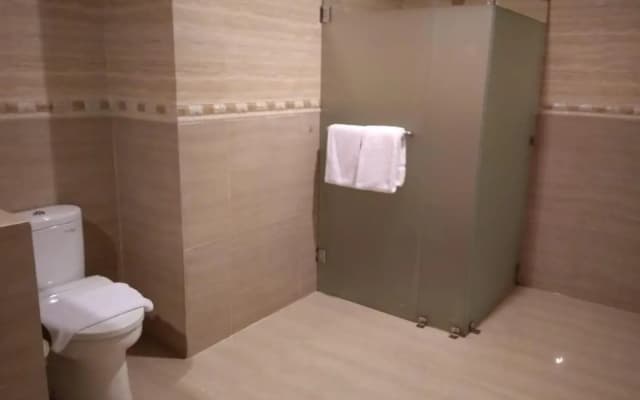 Hotel Olive - photo 8