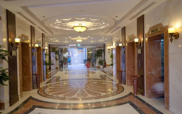 Emaar Royal Hotel Al Madina - photo 4