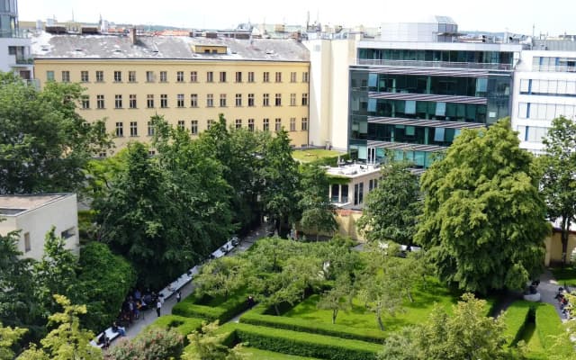 Adria Hotel Prague - photo 4
