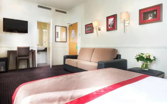 Elysees Union Hotel - photo 2