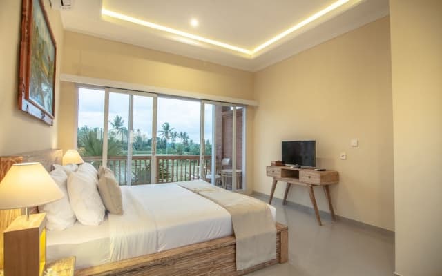 Sujiwa Ubud Hotel & Villa - photo 3