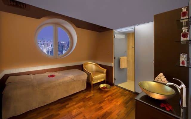Royal Rose Abu Dhabi, a Curio by Hilton Affiliated Hotel - photo 5