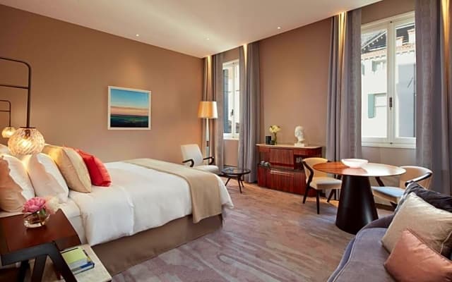 The St. Regis Venice Hotel - photo 2
